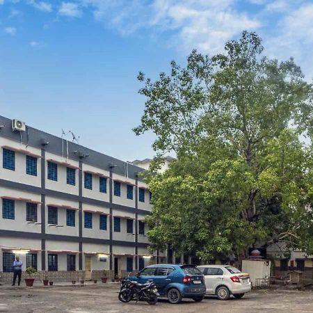 Devdarshan Hotel & Restaurant Udaipur Bagian luar foto